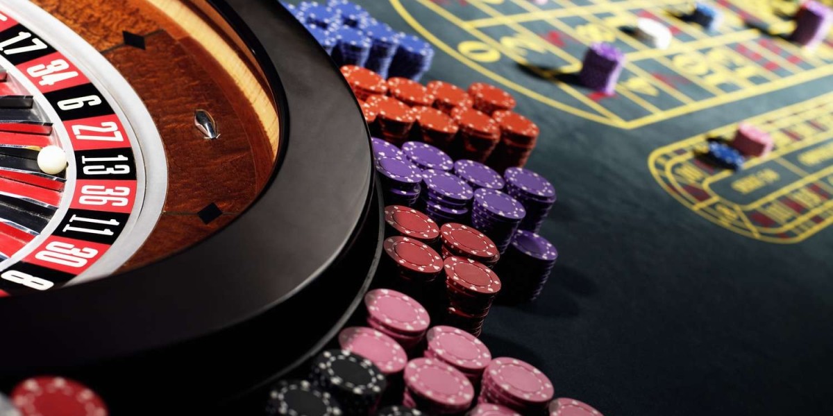 The Thrill of Playing Online Casino Games: Tips and Tricks