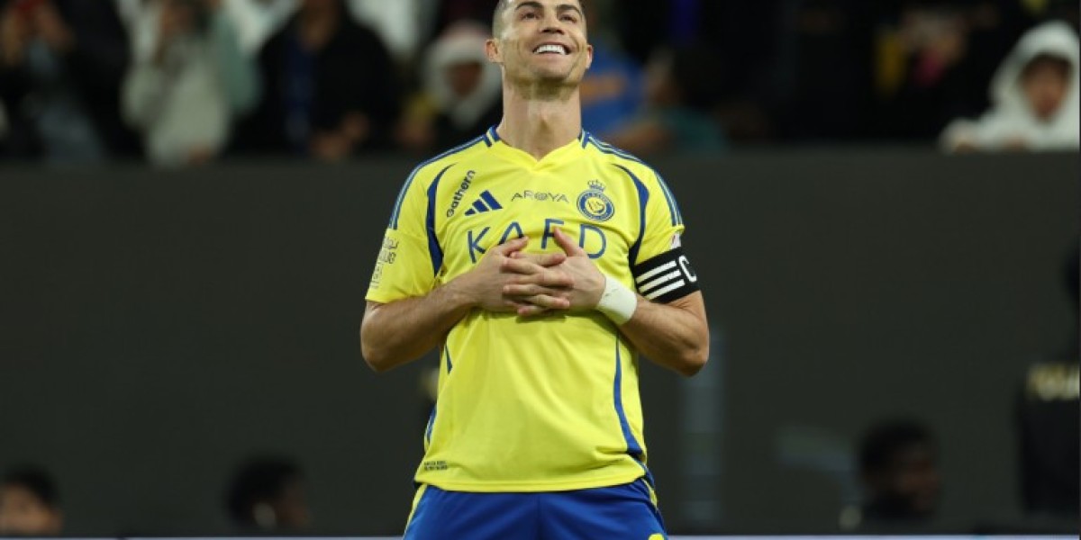 Cristiano Ronaldo drakt hevder at Saudi Pro League er bedre enn Ligue 1